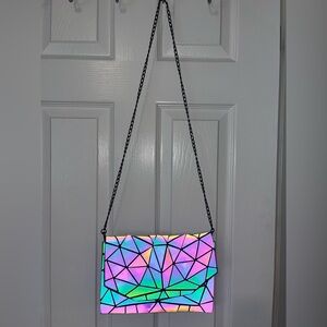 Like New Holographic Geometric Purse
